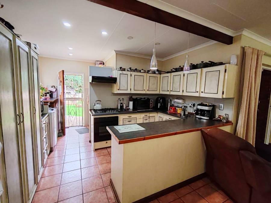 3 Bedroom Property for Sale in Dassie Rand North West